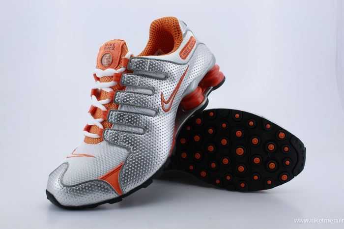 orange et argentee Nike Shox NZ (1)